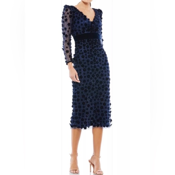 Mac Duggal Dresses & Skirts - New Mac Duggal Beaded Floral Appliqué Long Sleeve Tulle Sheath Dress Midnight 8